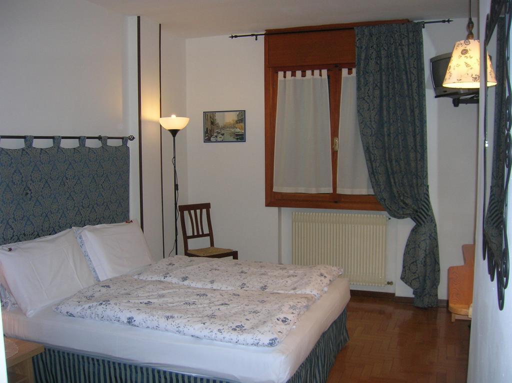 Hotel La Caminatha Val di Zoldo Phòng bức ảnh